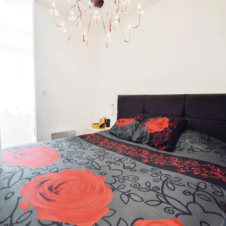 Dom wakacyjny Three-bedroom Holiday In Lucciana